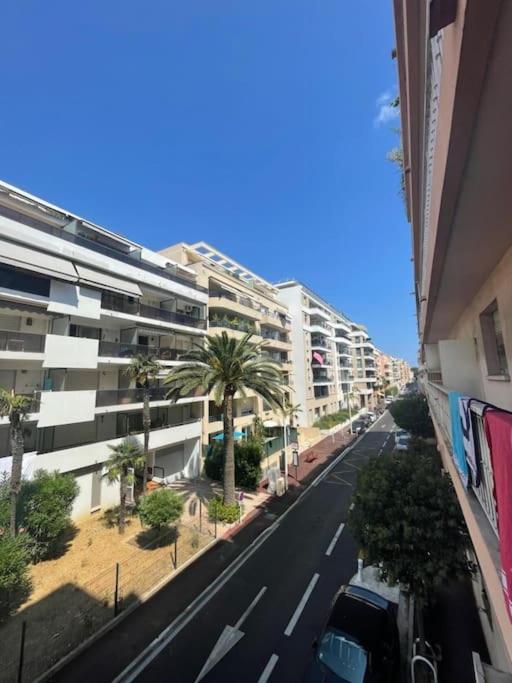 3 Pieces Apartment A Juan-Les-Pins Antibes Extérieur photo