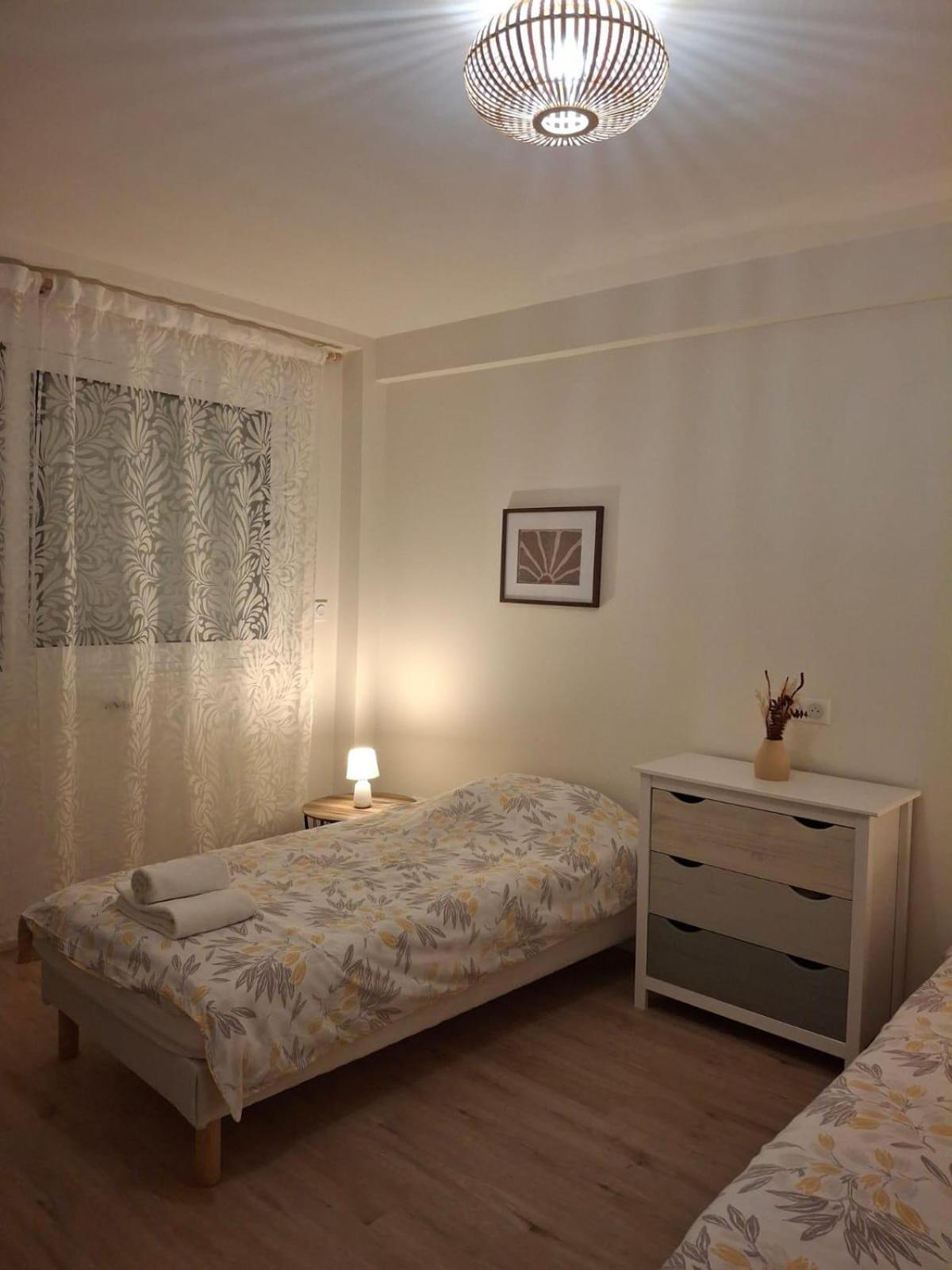 3 Pieces Apartment A Juan-Les-Pins Antibes Extérieur photo