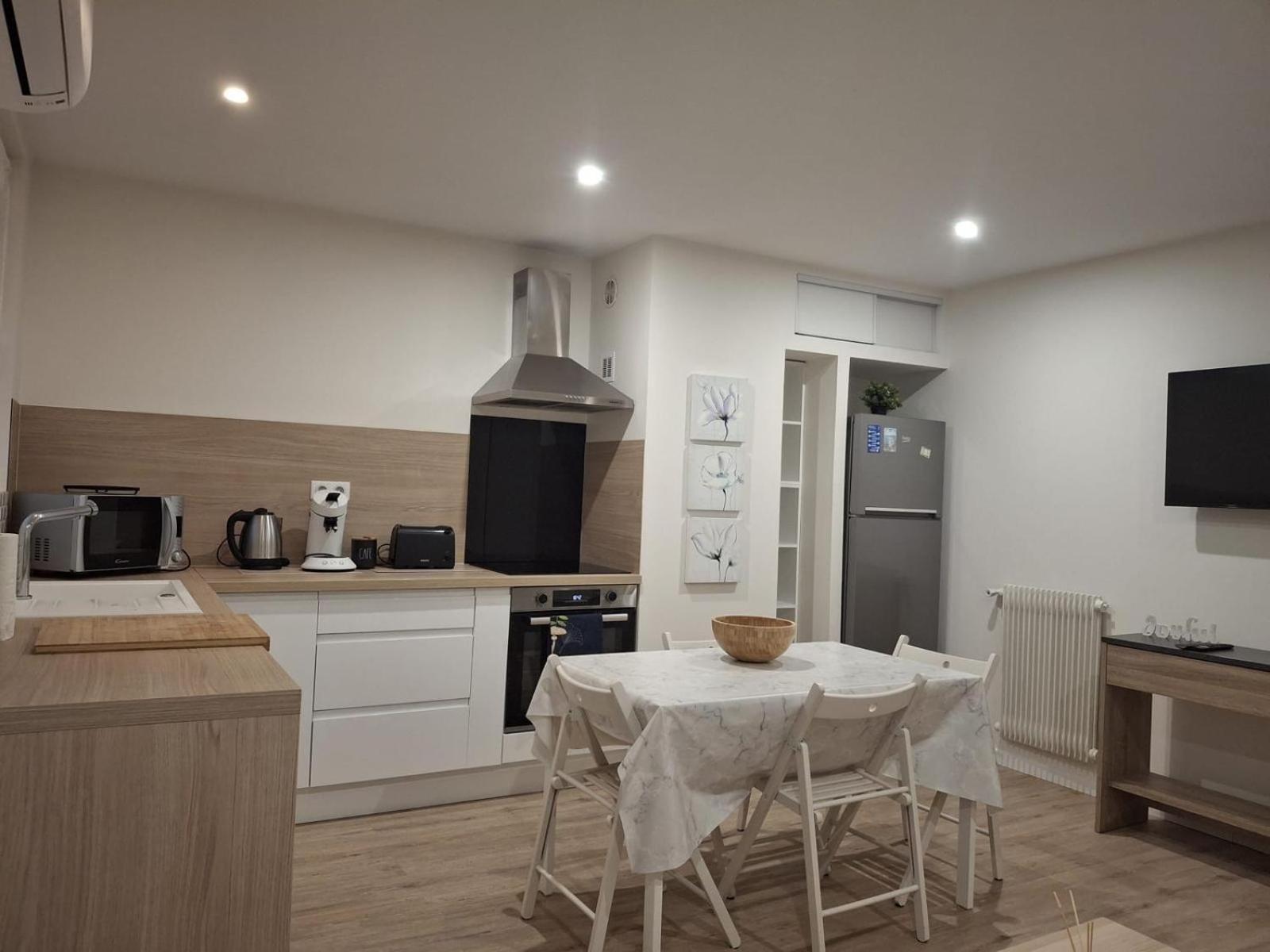 3 Pieces Apartment A Juan-Les-Pins Antibes Extérieur photo